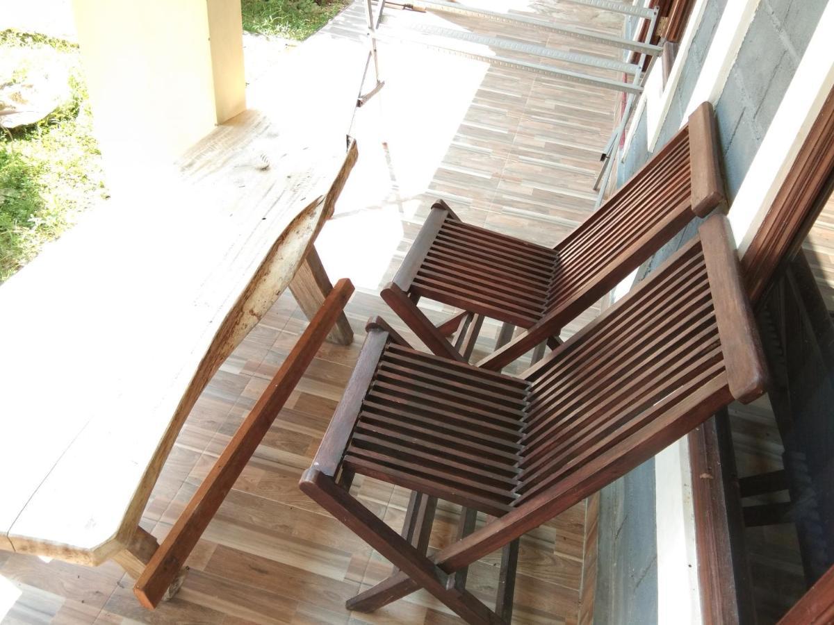 Latansa Inn كاريمونجاوا المظهر الخارجي الصورة